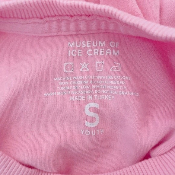 Museum of Ice Cream New York City Graphic Embroidered TShirt - Youth Small - Picture 3 of 3